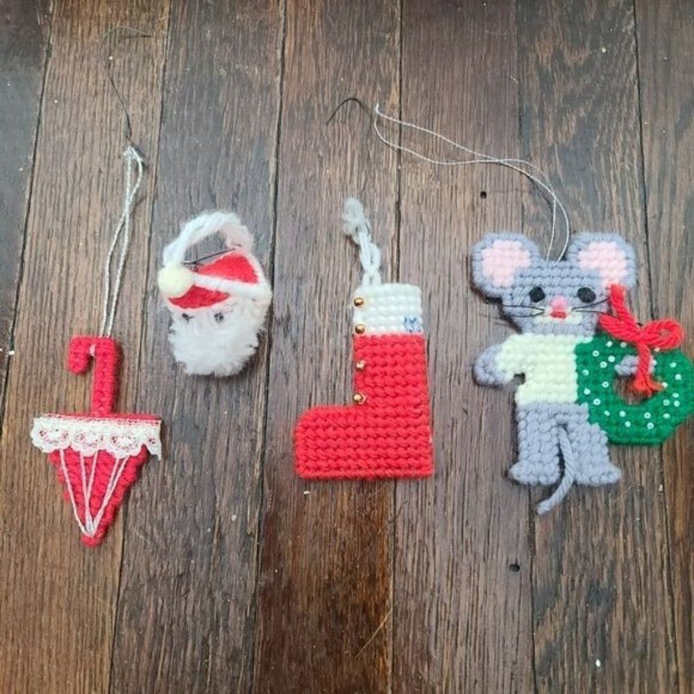 Lot of 4 Vintage Hamdmade Christmas Tree Ornaments Stocking Mouse Santa